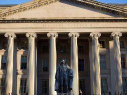 Autoridades calculan que el déficit este año será de 897 mil millones. AP/P. Martínez