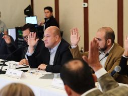 Enrique Alfaro presentó el primer corte de incidencia delictiva del año: en comparación con 2018, disminuyeron los delitos patrimoniales pero aumentaron los homicidios dolosos. FACEBOOK/EnriqueAlfaroR