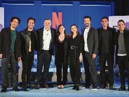 Participantes del evento en el que anunciaron los estrenos para 2019 posan ante la cámara. CORTESÍA