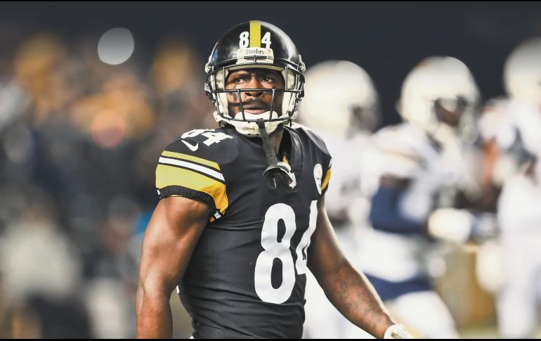 Antonio Brown colgó un video en redes sociales, en el cual se despide de la afición de los Steelers, equipo para el que jugó nueve campañas. AP