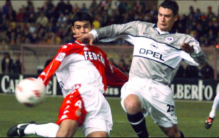 Disputar la Copa América en Paraguay 1999 lo catapultó al Mónaco de Francia (I), escuadra con la que logró un título de liga francesa en la temporada 1999-2000. AFP / ARCHIVO