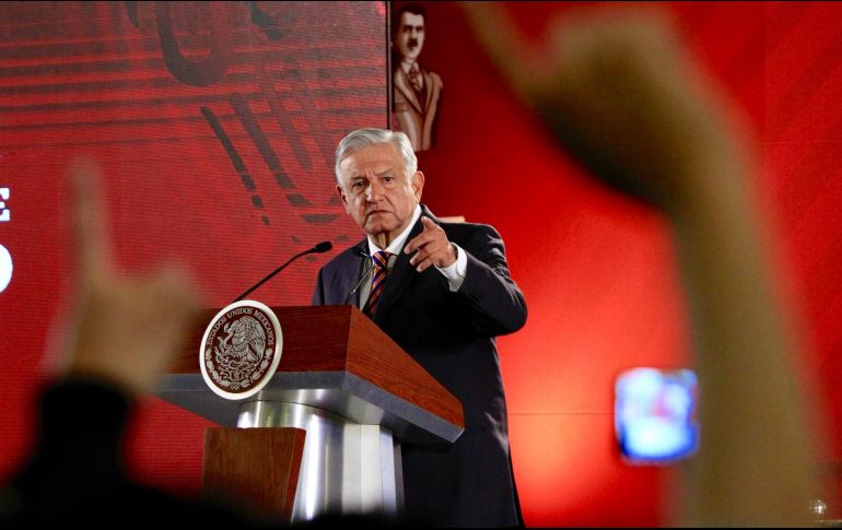López Obrador informó que tres empresas se encuentran detenidas y reciben subsidios, lo cual significa un gasto de al menos 21 MMDD para la CFE. NTX / J. Lira