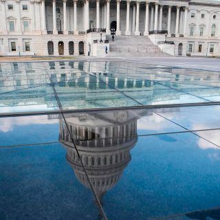 El Congreso de EU aprueba ley que evita otro 'shutdown'