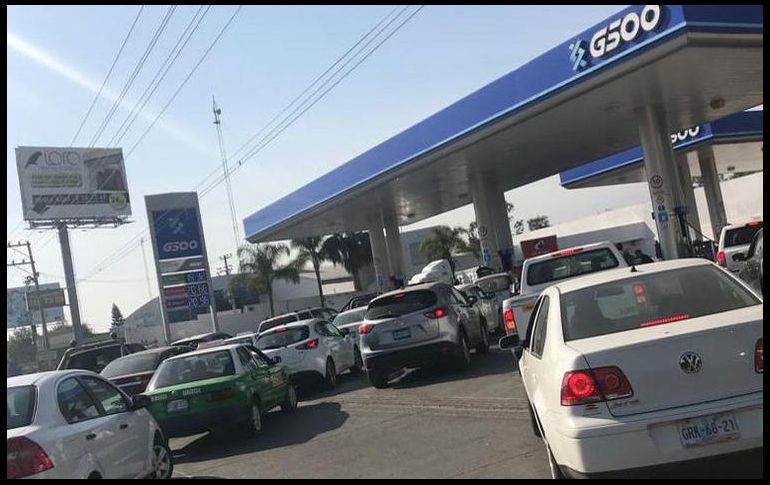 Los días más críticos fueron del 4 al 7 de enero pasado, cuando sólo el 10% de las gasolineras estaban abiertas. SUN / ARCHIVO