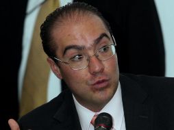 Ayer, Toledo confirmó que él y un grupo de seis legisladores del sol azteca analizan renunciar a esta fracción para apoyar el sexenio de Andrés Manuel López Obrador. NTX/ARCHIVO