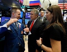 El promedio industrial Dow Jones avanzó 443 unidades, para ubicarse en 25 mil 883 enteros. AP/R. Drew