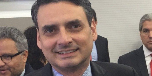 El presidente de la CRE niega conflicto de inter&eacute;s