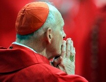 Funcionarios del Vaticano encontraron culpable a Theodore McCarrick de realizar proposiciones sexuales durante la confesión. AP / ARCHIVO