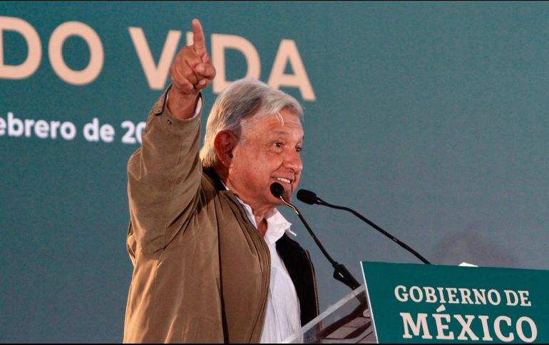 López Obrador recordó que en pasadas administraciones ya había criticado la mala costumbre de que una obra que costaba 100 millones la cobraban en 500 o mil MDP. NTX / J. Lira