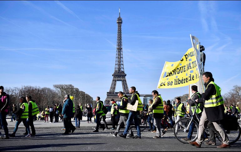 El movimiento surgió como protesta contra el aumento al precio de los combustibles. EFE/J. Rosa