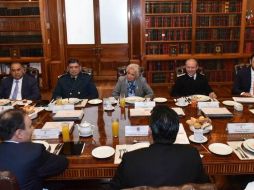 La Secretaría de Gobernación compartió varias imágenes del encuentro en su cuenta de Twitter. TWITTER / @SEGOB_mx