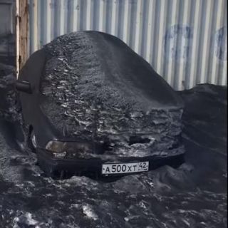 Nieve negra cae en región de Siberia