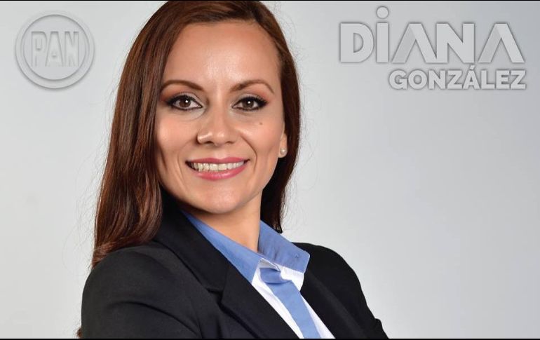 En 2013, Diana Araceli González fue despedida del Congreso local por acusaciones de trabajar al mismo tiempo para la cámara de Diputados federal, demandó ante el TAE y obtuvo sentencia favorable. FACEBOOK