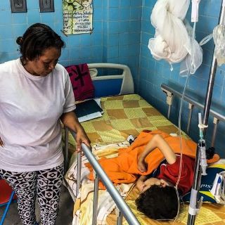La OMS alerta sobre problemas de sanidad venezolana para atender emergencias