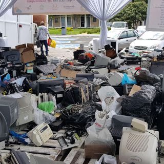 Mexicanos producen en promedio 10 kilos de basura electrónica al año