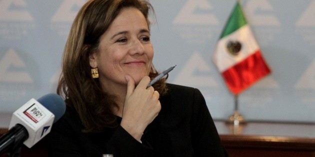 El TEPJF reduce multa a Margarita Zavala por apoyos irregulares