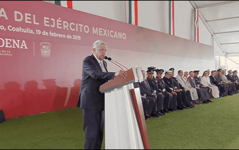 López Obrador destacó la importancia de aprovechar la experiencia que tienen las instituciones castrenses para formar a los futuros integrantes de la Guardia Nacional. TWITTER / @lopezobrador_