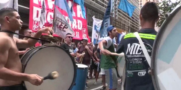 Argentinos rechazan reducci&oacute;n de edad penal a 15 a&ntilde;os