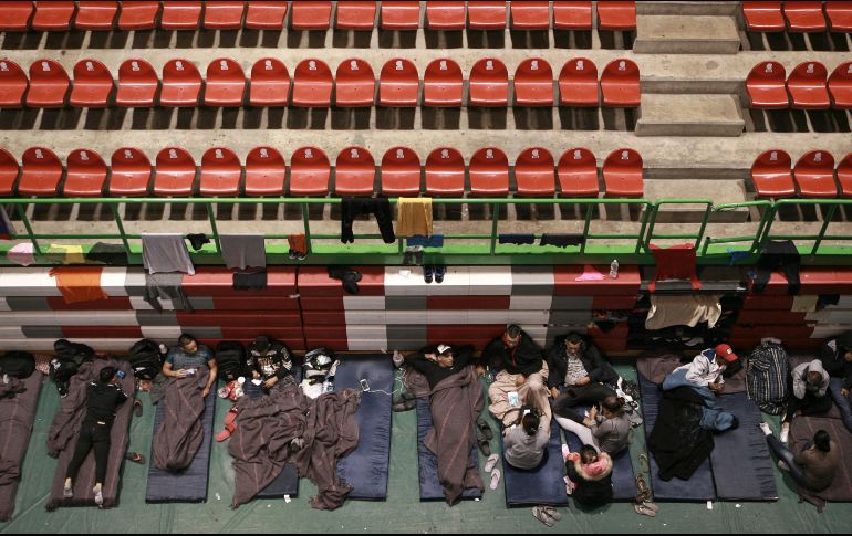 Destacan el trabajo conjunto que realizaron diversas dependencias para que este albergue funcionara correctamente. AP/C. Torres