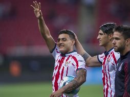 ''Los dos nos estaremos ayudando para seguir haciendo goles y el campeonato de goleo nos daría mucha alegría a cualquiera de los dos'', dice Vega sobre Pulido. MEXSPORT / ARCHIVO