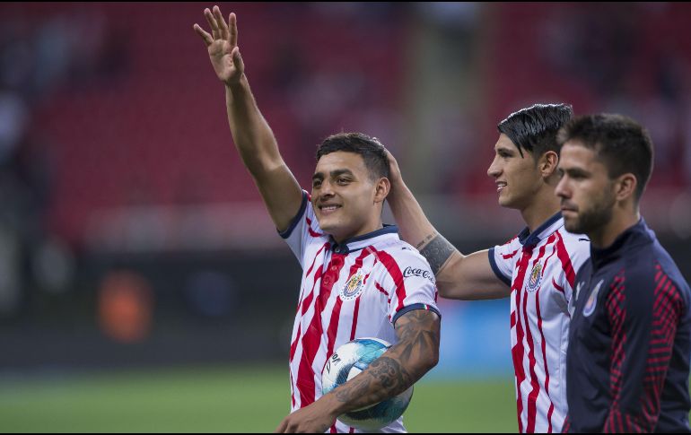 ''Los dos nos estaremos ayudando para seguir haciendo goles y el campeonato de goleo nos daría mucha alegría a cualquiera de los dos'', dice Vega sobre Pulido. MEXSPORT / ARCHIVO