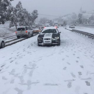 Cierran tramos carreteros en Sonora por nevadas