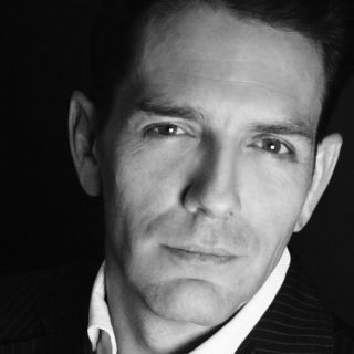 Los hombres de la diva viviente, Silvia Pinal