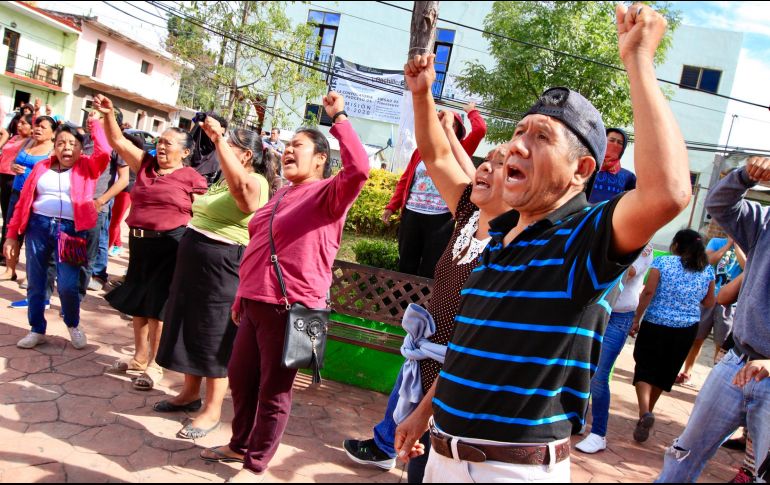 Los opositores al proyecto hicieron un llamado a no participar en la consulta ciudadana. NTX / J. Lira