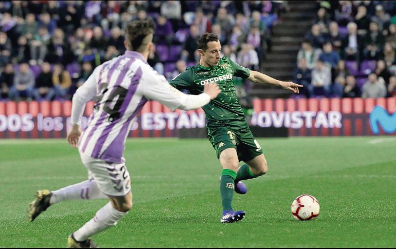 Diego Lainez fue titular, mientras que Andres Guardado entró de cambió al minuto 35. @REALBETIS