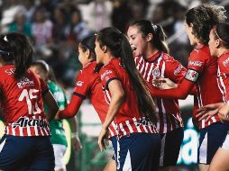 Nicole Pérez y su doblete le dieron aire al rebaño en este Clausura 2019. INSTAGRAM / @chivasfemenil