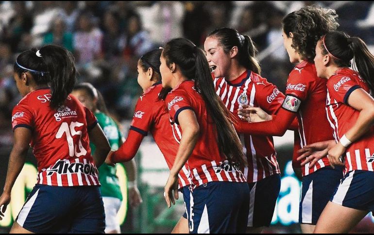Nicole Pérez y su doblete le dieron aire al rebaño en este Clausura 2019. INSTAGRAM / @chivasfemenil