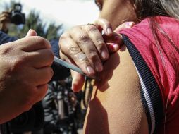 La SSJ indica que dos de las pacientes presentaban comorbilidades como hipertensión arterial, obesidad y tabaquismo. La dependencia sugiere la forma más eficaz de prevenir la influenza es la vacunación. EL INFORMADOR / ARCHIVO