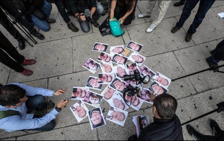 El mismo titular del Ejecutivo Federal reconoce que a casi tres meses de su gobierno han perdido la vida cinco periodistas con custodia, además de que se registran más asesinatos de comunicadores. SUN / ARCHIVO
