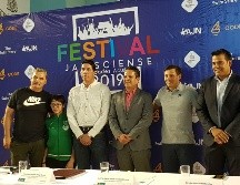Este día se anunció que el festival arrancará el 28 de febrero con el Torneo de la Amistad de Polo Acuático, y concluirá el 30 de marzo con la culminación del Campeonato Estatal de Natación. EL INFORMADOR / D. Reos