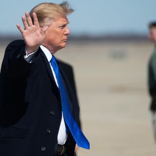 Cámara baja vota contra declaración de emergencia de Trump