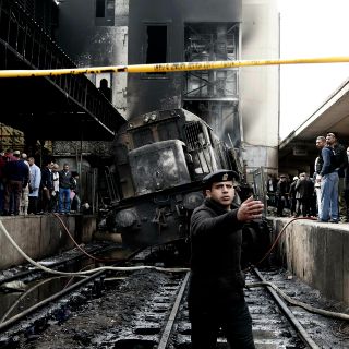 Al menos 20 muertos deja explosión en estación de trenes de El Cairo