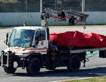 La escudería informó que el piloto quedó fuera por un ''problema mecánico''. Añadió que el monoplaza fue enviado a talleres ''para las revisiones correspondientes''. REUTERS / A. Gea