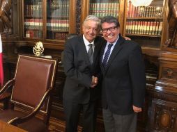 En sus redes sociales, Ricardo Monreal publicó una fotografía de la reunión. TWITTER/@RicardoMonrealA