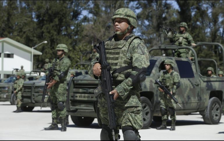 Del Toro Castro refirió que los militares que arribaron a Jalisco fueron trasladados de batallones de estados vecinos como Colima y Nayarit. EL INFORMADOR / F. Atilano