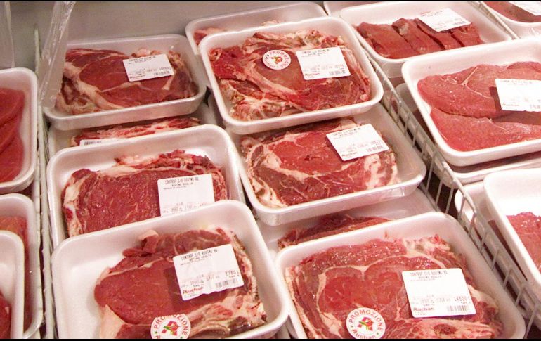 China impuso aranceles a productos como la carne de puerco y de res en represalia a las medidas impuestas por Trump. AP/ARCHIVO