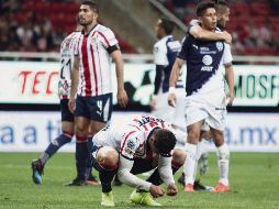 El Guadalajara vio perforada su meta por primera vez en casa este torneo y eso le costó su segunda derrota seguida en Liga y bajar al quinto sitio de la clasificación. MEXSPORT