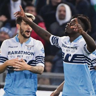 Lazio vence a Roma en derby