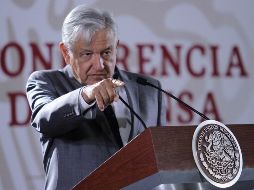 Andrés Manuel López Obrador sostiene que come en restaurantes y fondas donde confía en chefs y cocineros. NTX / G. Granados