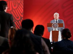 Andrés Manuel López Obrador confía en que esta semana se apruebe la Guardia Nacional en los Congresos estatales y aclaró que no faltarán recursos para esta corporación. EFE / J. Méndez