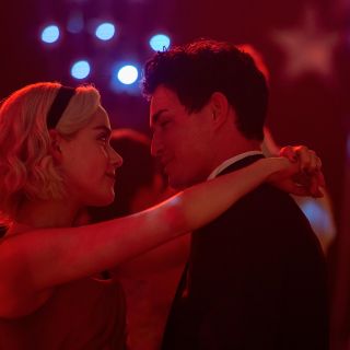 Netflix revela primeras imágenes de la segunda entrega de "Sabrina"