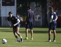 Algunos elementos como Alan Pulido, Isaac Brizuela, Miguel Ponce, entre otros, trabajaron diferenciados del grupo para darles descanso. EL INFORMADOR/ARCHIVO