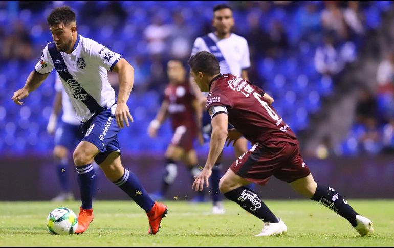 El esfuerzo del partido estuvo trabado en media cancha, pero con muy pocos chispazos de futbol. MEXSPORT/C. Milanes