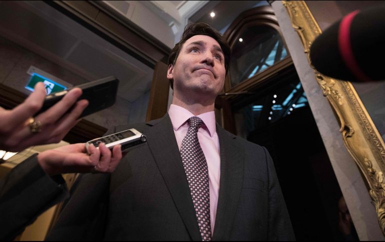 Hasta ahora, el primer ministro ha elegido mantener una imagen de normalidad en su Gobierno. AFP/L. Hagberg