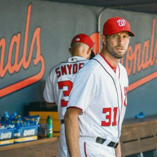 Max Scherzer se prueba con el madero