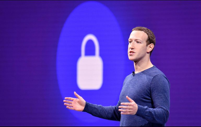Para Zuckerberg, Facebook debe convertirse en una red unificada 